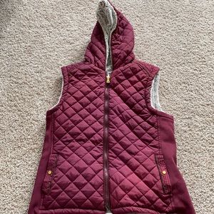 Women’s puffer vest